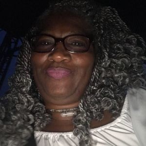 Meet your Posher, Joyce p